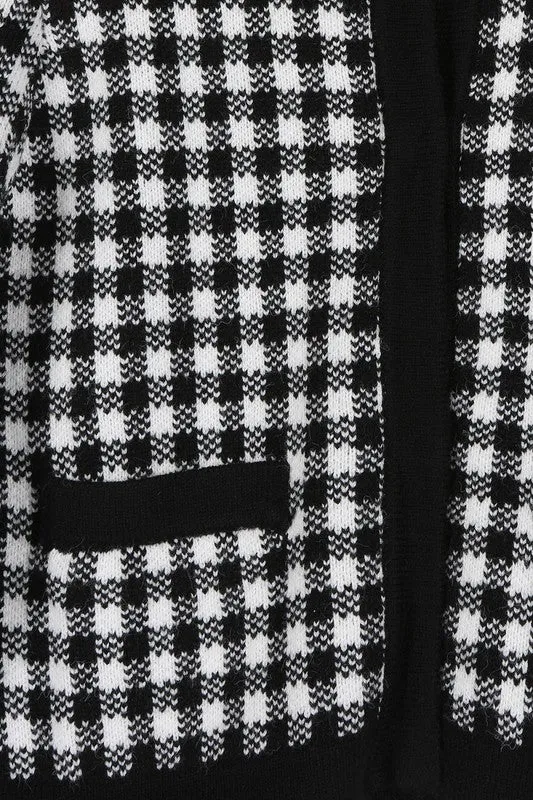 Black check knitted jacket