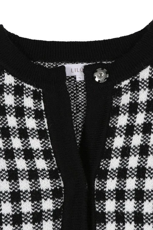 Black check knitted jacket