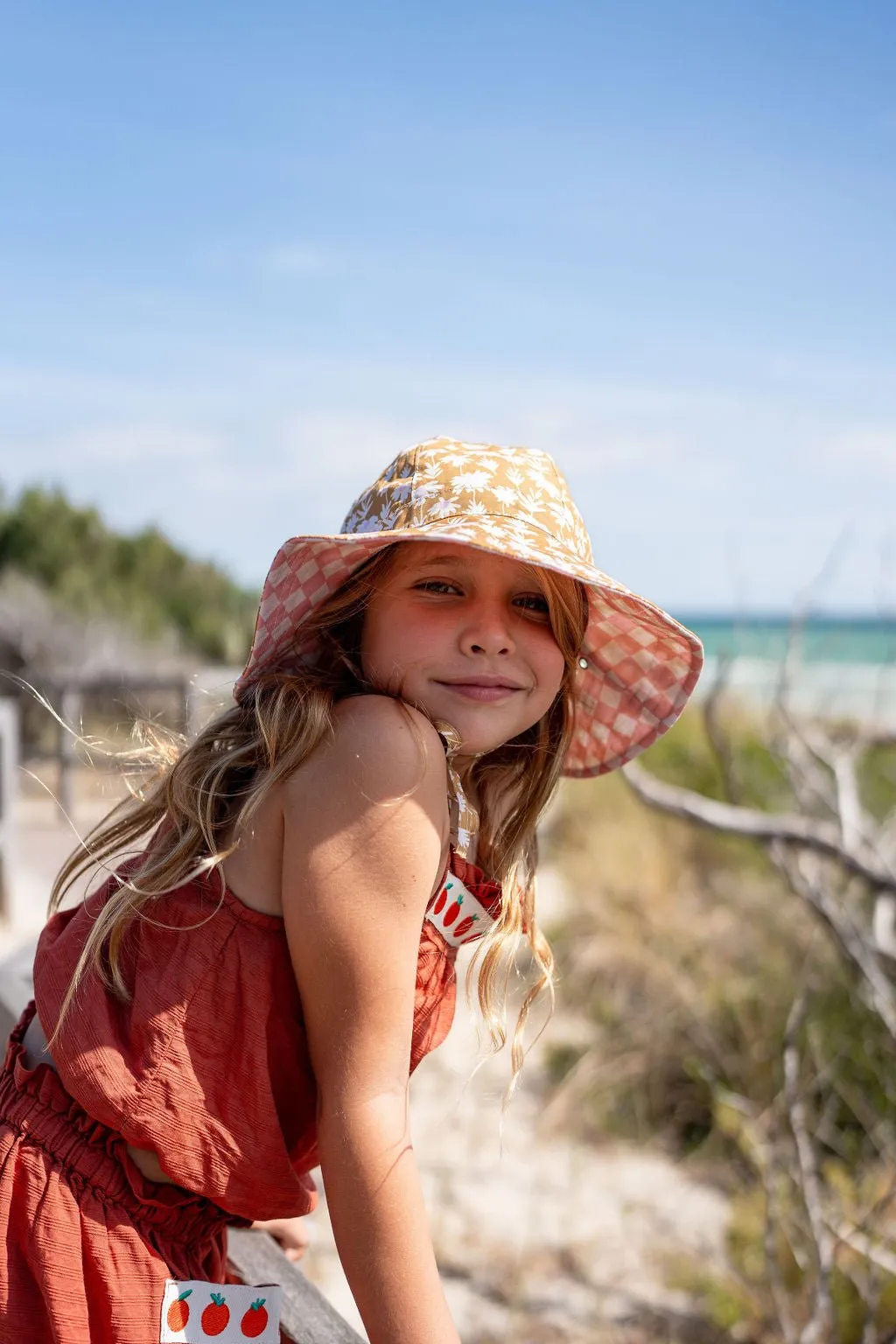 Daisy Chain Wide Brim Reversible Sunhat